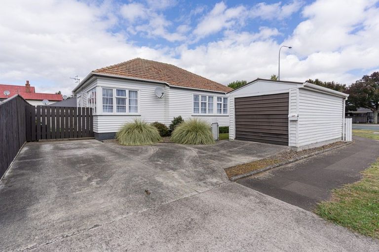 Photo of property in 2a Koromiko Avenue, Roslyn, Palmerston North, 4414