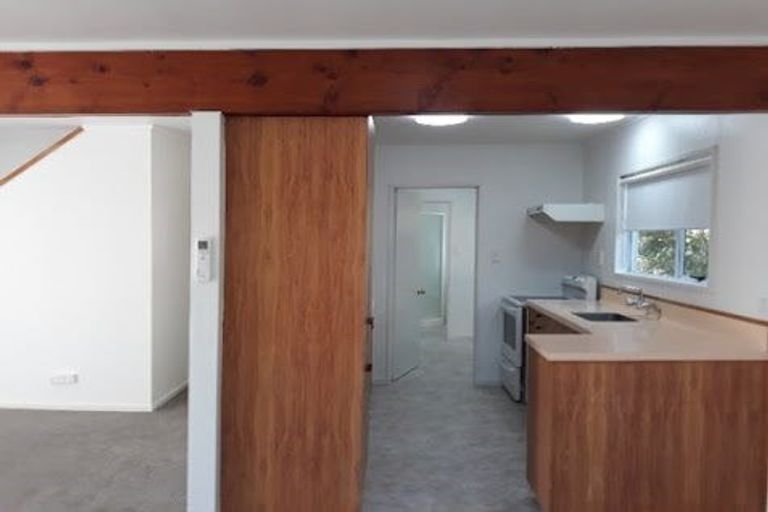 Photo of property in 4/16 Gatman Street, Birkdale, Auckland, 0626