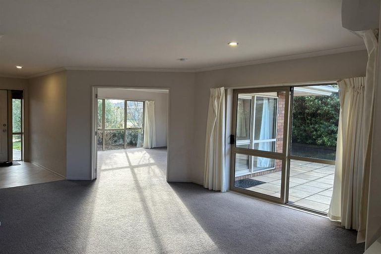 Photo of property in 6 Marsack Crescent, Halswell, Christchurch, 8025