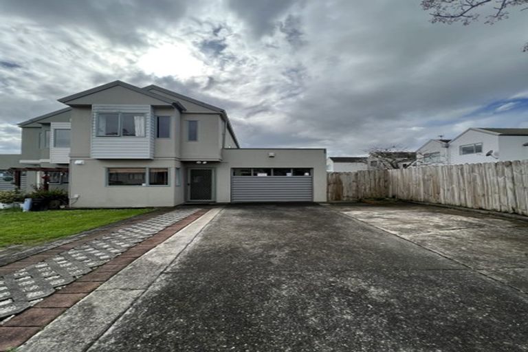 Photo of property in 46 Kona Crescent, Henderson, Auckland, 0610