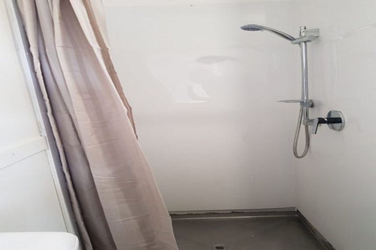 Photo of property in 23a Great North Road, Waipawa, 4210