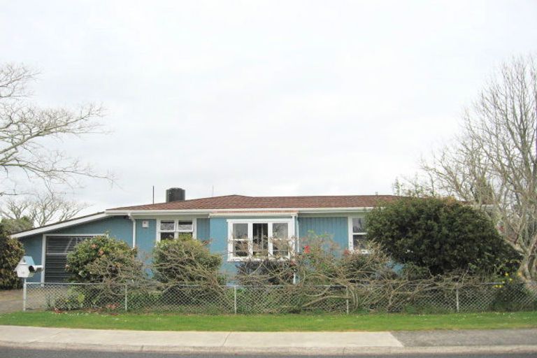 Photo of property in 15 Kenneth Avenue, Whitianga, 3510