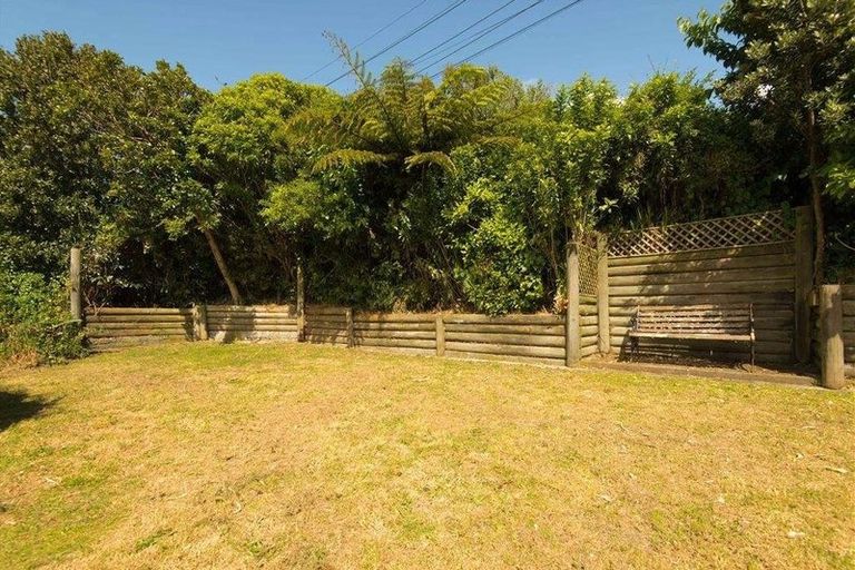Photo of property in 40 Hindmarsh Street, Johnsonville, Wellington, 6037