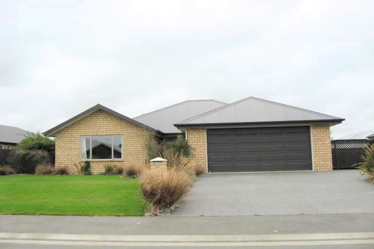 Photo of property in 20 Cairnbrae Drive, Prebbleton, 7604