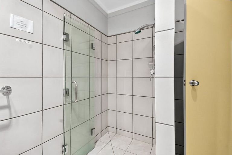 Photo of property in 8 Prospect Street, Russell, 0202
