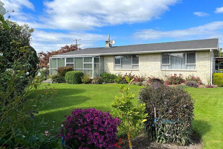 Photo of property in 10 Gorge Road, Waimate, 7924