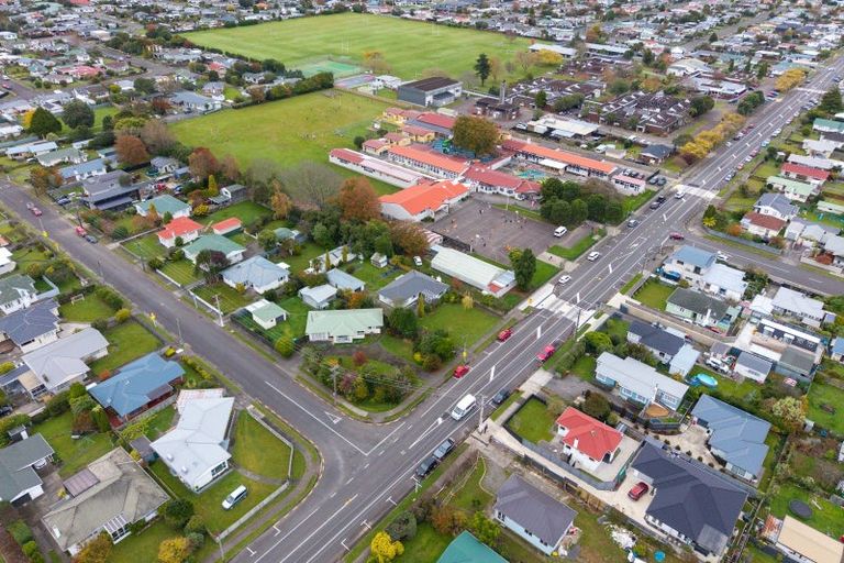 Photo of property in 95 Bartholomew Road, Levin, 5510