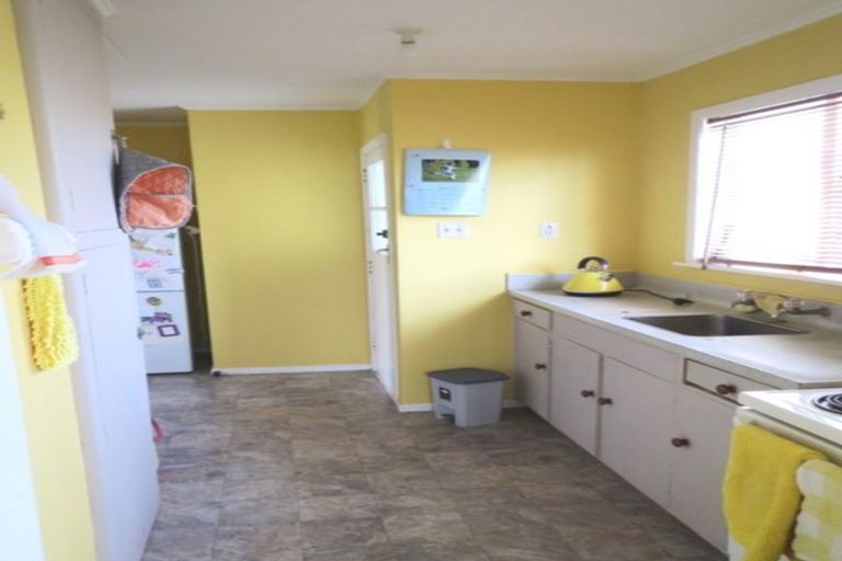 Photo of property in 12 Rata Street, Levin, 5510