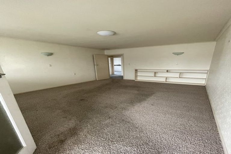 Photo of property in 6 Ely Place, Levin, 5510