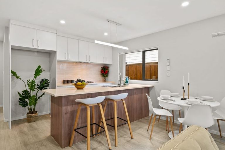 Photo of property in 41 Koroheke Road, Takanini, 2110