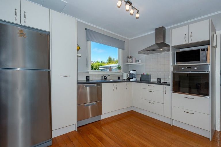 Photo of property in 1/112 Edward Avenue, Edgeware, Christchurch, 8013