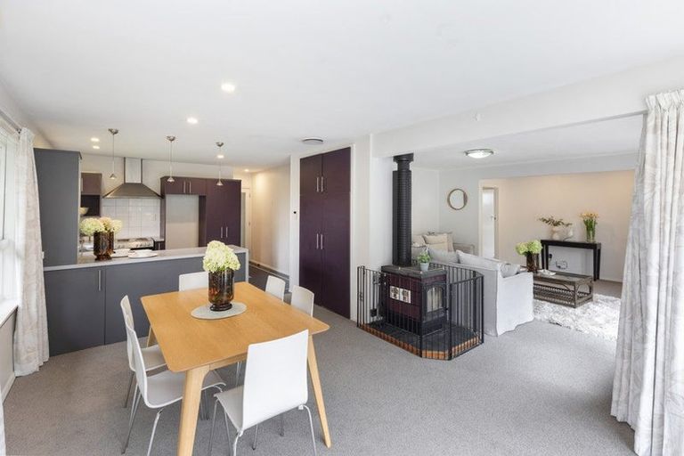 Photo of property in 11 Colina Street, Avonhead, Christchurch, 8042