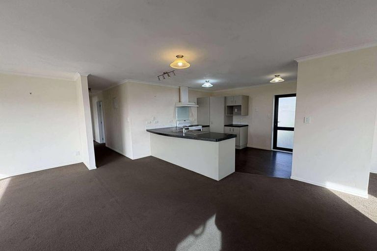 Photo of property in 4 Kekerenga Street, Strathmore Park, Wellington, 6022