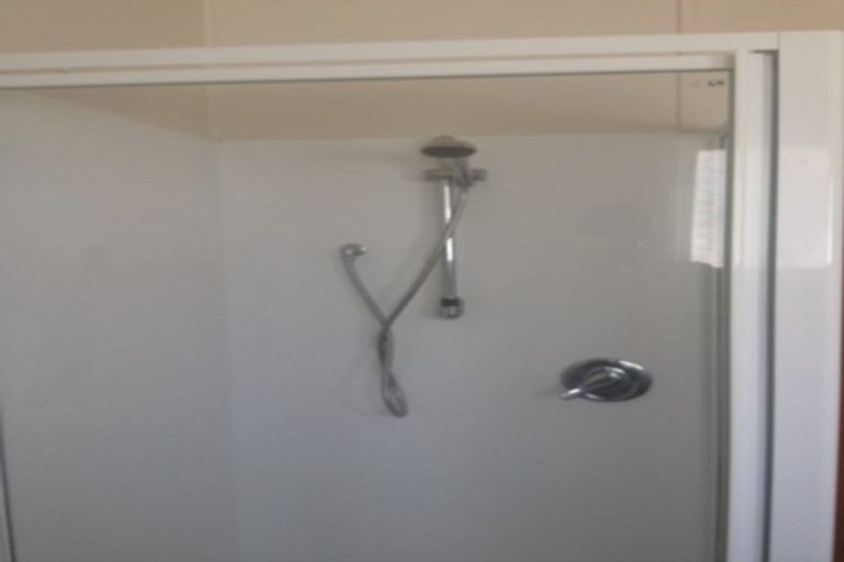 Photo of property in 44 Helvetia Road, Pukekohe, 2120