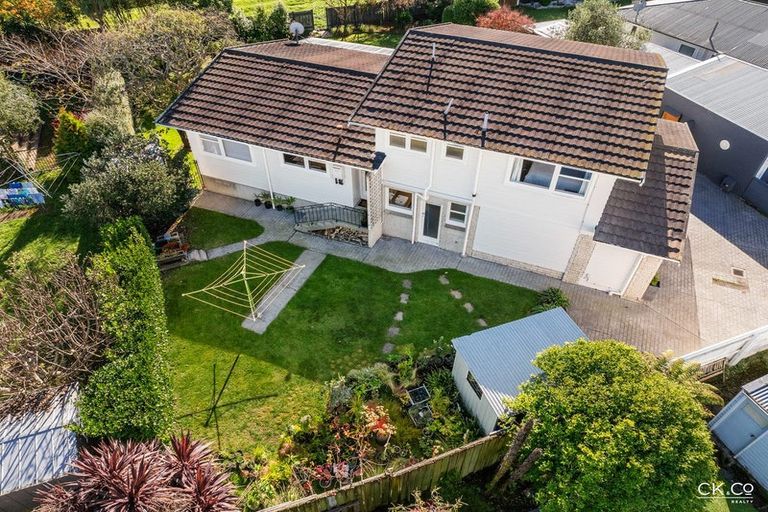 Photo of property in 24 Longfellow Street, Trentham, Upper Hutt, 5018