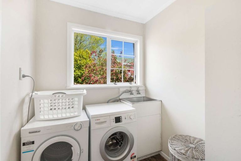 Photo of property in 21 Portia Street, Stratford, 4332