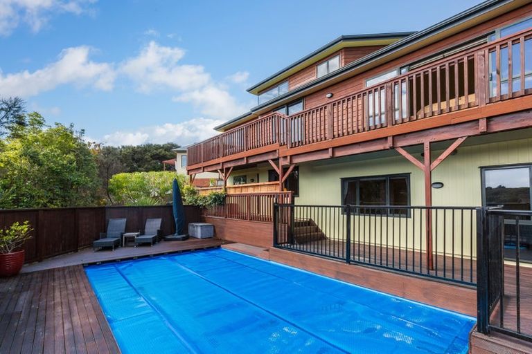 Photo of property in 22 Port Lane, Whitby, Porirua, 5024