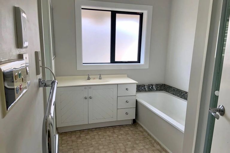 Photo of property in 9 Roberta Drive, Somerfield, Christchurch, 8024