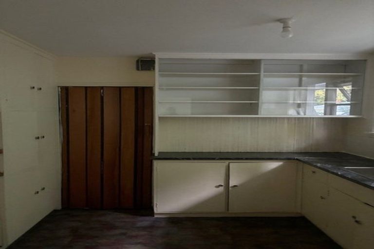 Photo of property in 8 Lochee Road, Upper Riccarton, Christchurch, 8041