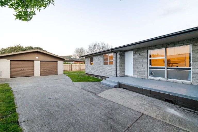Photo of property in 15 Kaimanawa Street, Kelvin Grove, Palmerston North, 4414