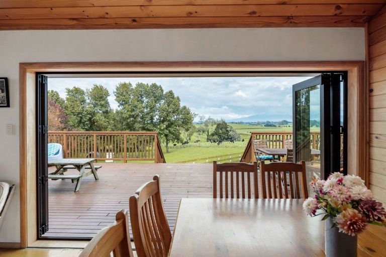 Photo of property in 1845 Kakaramea Road, Ngahinapouri, Hamilton, 3290