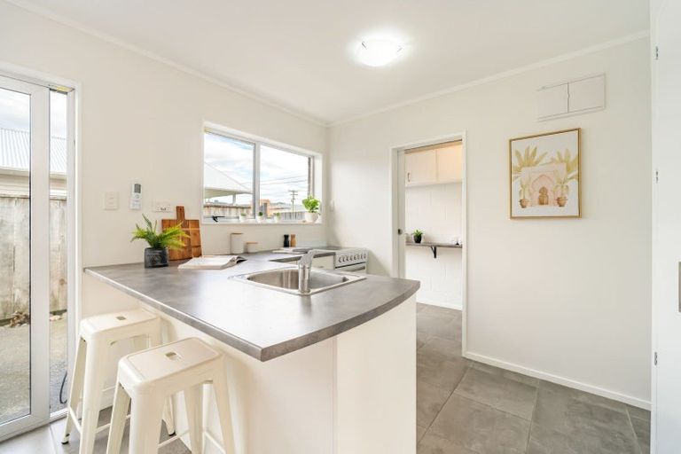 Photo of property in 11f5- John Street, Trentham, Upper Hutt, 5018