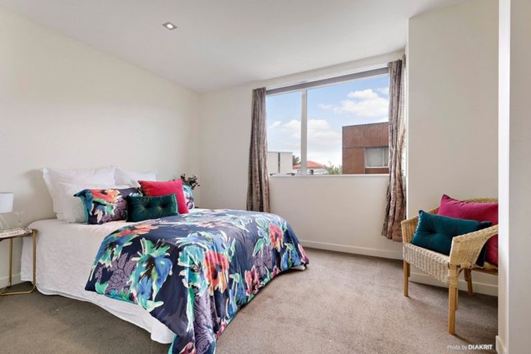 Photo of property in Altar Apartments, 24/120 Rintoul Street, Newtown, Wellington, 6021