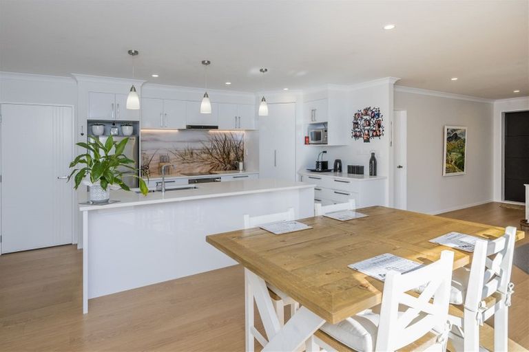 Photo of property in 5 Gladys Place, Levin, 5510