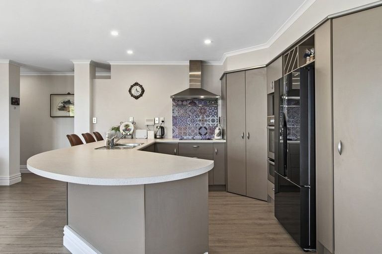 Photo of property in 74 Orion Drive, Welcome Bay, Tauranga, 3112