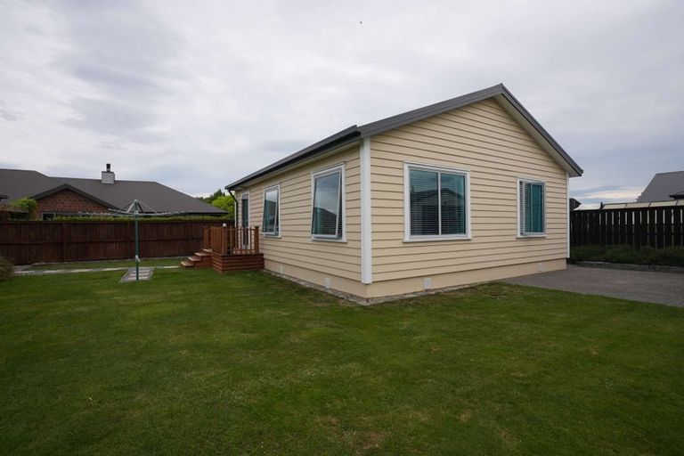 Photo of property in 17 Cameron Crescent, Rolleston, 7614