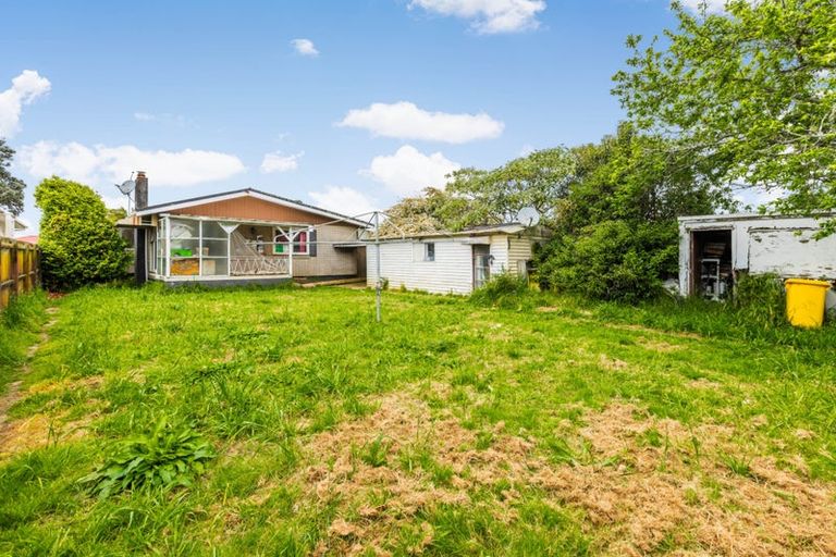 Photo of property in 55 Mckenzie Road, Mangere Bridge, Auckland, 2022