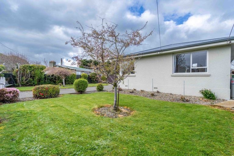 Photo of property in 18 Ballantrae Street, Wallacetown, 9816