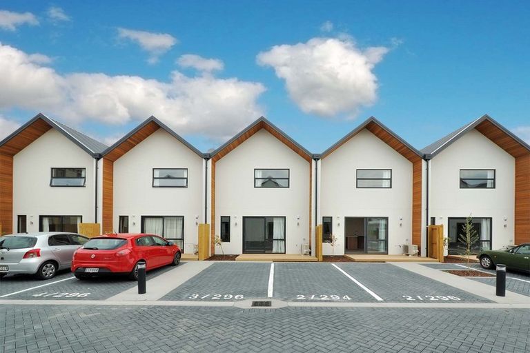 Photo of property in 2/296 Hereford Street, Christchurch Central, Christchurch, 8011