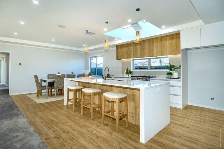 Photo of property in 5 Migratory Lane, Rolleston, 7615