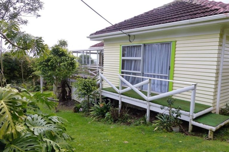 Photo of property in 28-30 Red Road, Red Hill, Papakura, 2110