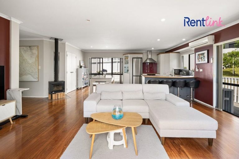 Photo of property in 46 Waipuna Grove, Welcome Bay, Tauranga, 3112