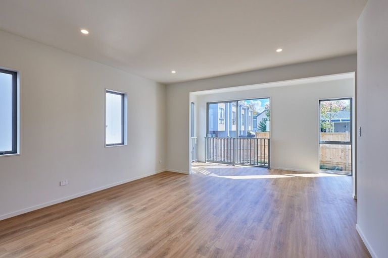 Photo of property in 2 The Boulevard, Sunnyhills, Auckland, 2010