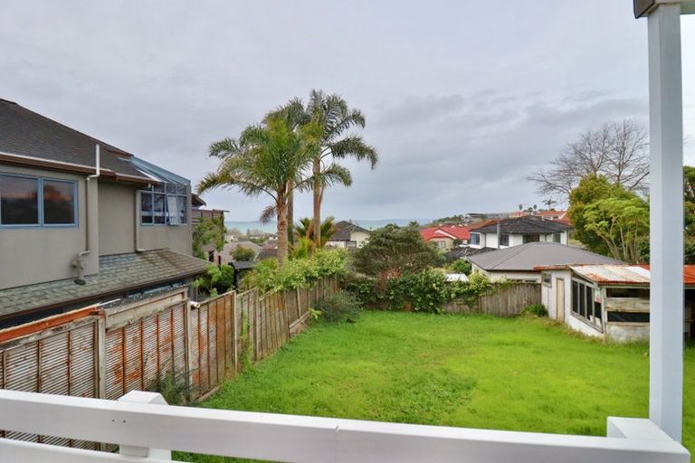 Photo of property in 182 Bucklands Beach Road, Bucklands Beach, Auckland, 2012