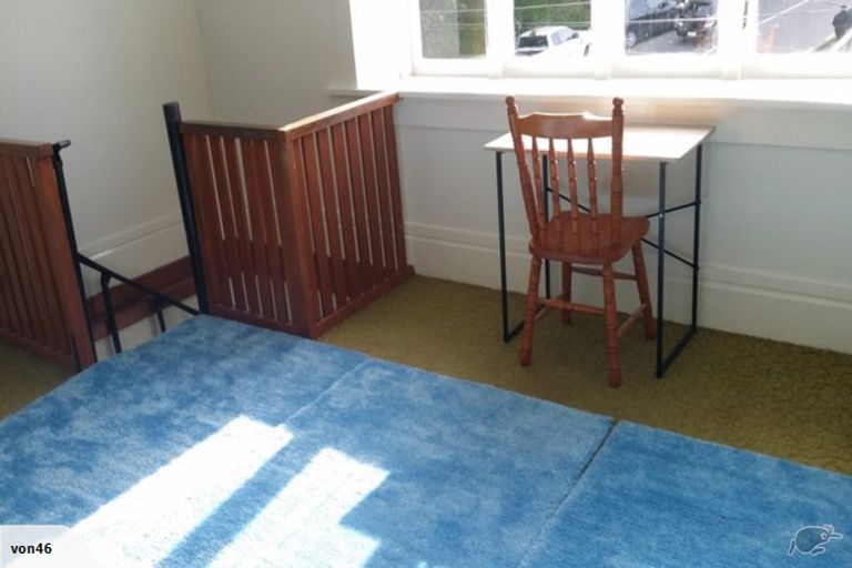 Photo of property in 75 Todman Street, Brooklyn, Wellington, 6021