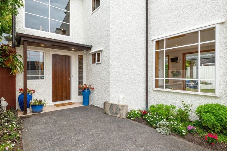 Photo of property in 2/14 Sanders Avenue, Takapuna, Auckland, 0622
