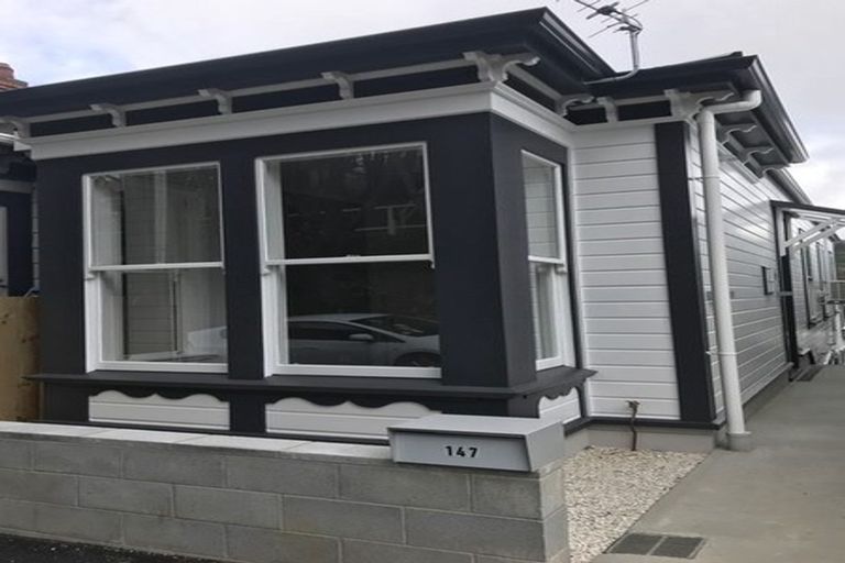 Photo of property in 147 Tasman Street, Mount Cook, Wellington, 6021
