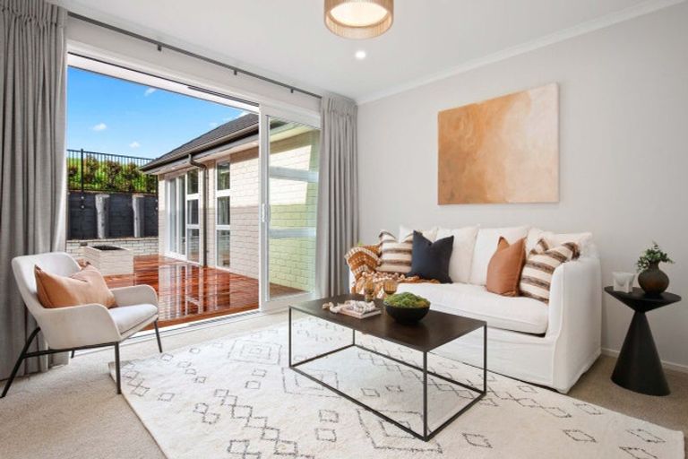 Photo of property in 37 Muster Road, Pukekohe, 2120