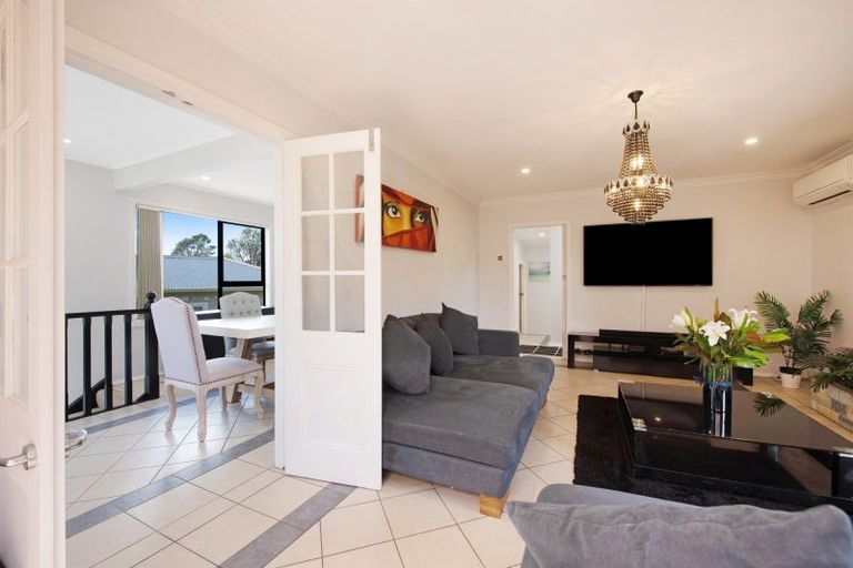 Photo of property in 21 Trebann Street, Paparangi, Wellington, 6037