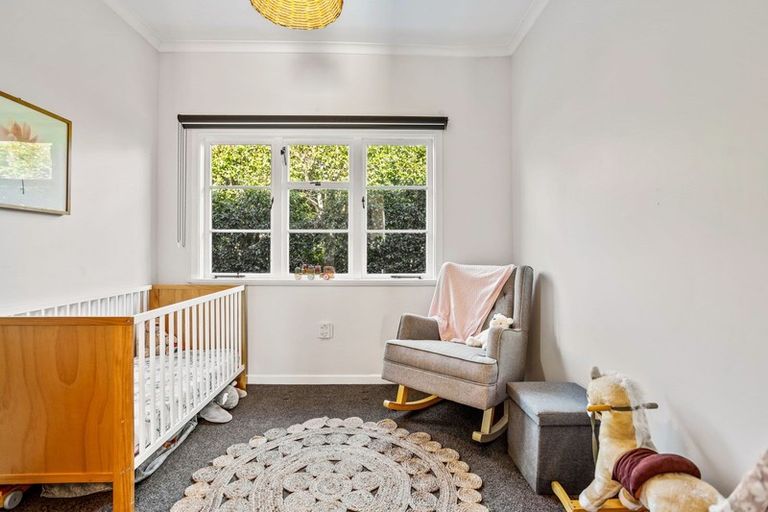 Photo of property in 15 Edward Street, Riverhead, 0820