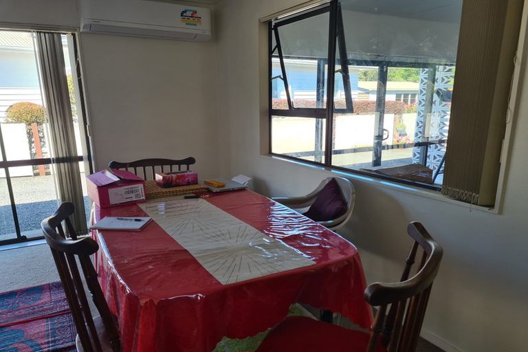 Photo of property in 55a Kempton Street, Greytown, 5712