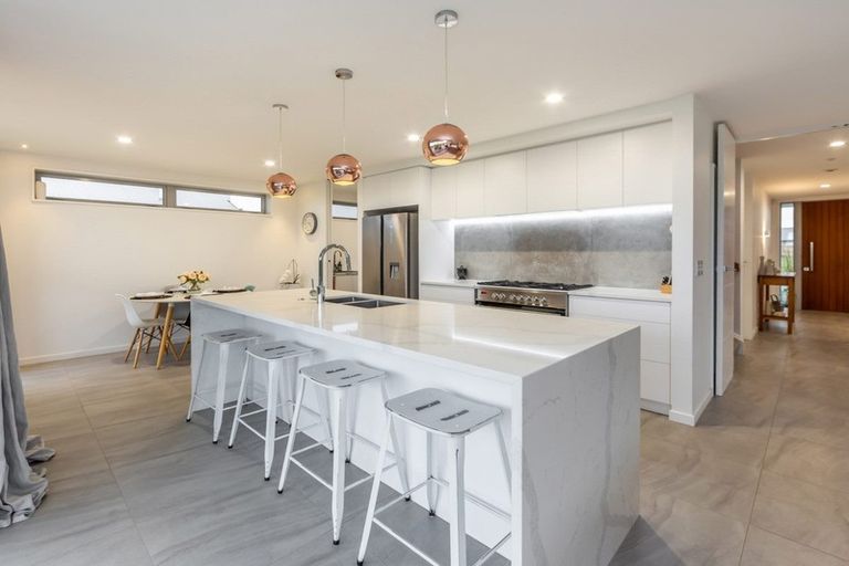 Photo of property in 20 Pistacia Place, Hornby, Christchurch, 8025