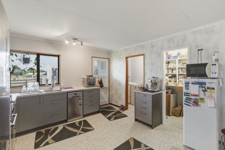 Photo of property in 165b Pukepapa Road, Marton, 4710