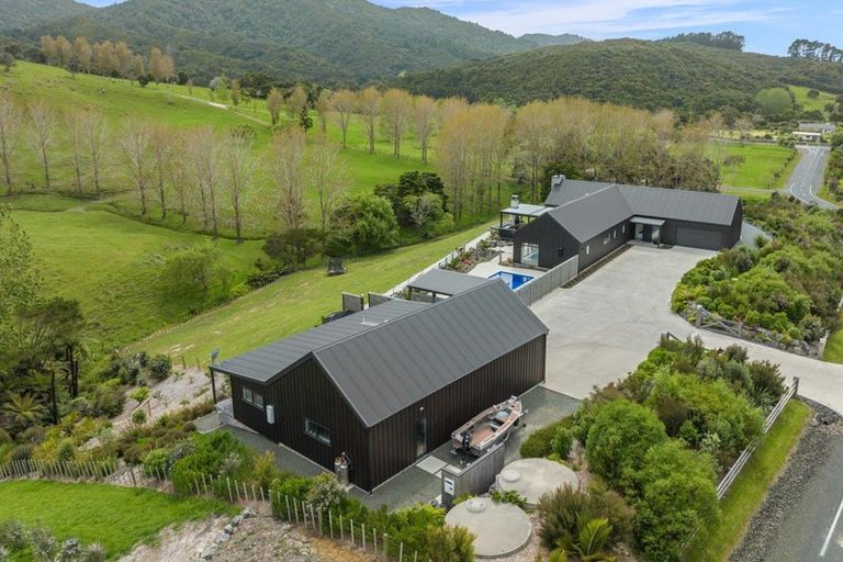 Photo of property in 34 Waiotahi Drive, Mangawhai, Kaiwaka, 0573