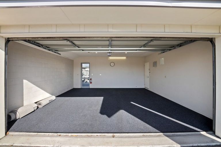 Photo of property in 10 Saint Peters Close, Woolston, Christchurch, 8062