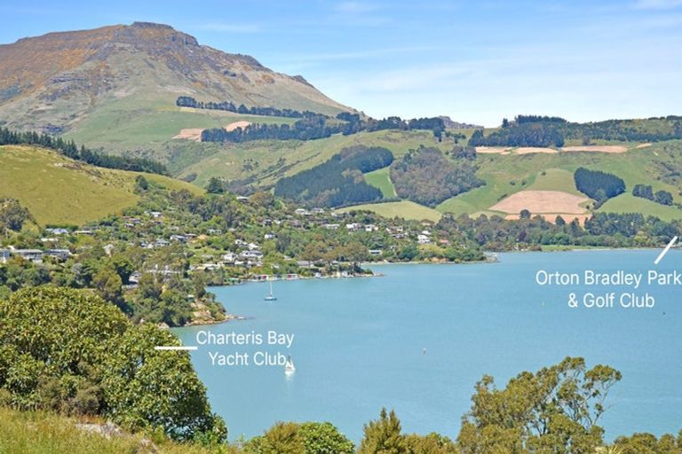 Photo of property in 7 Ohinehau Lane, Charteris Bay, Governors Bay, 8971